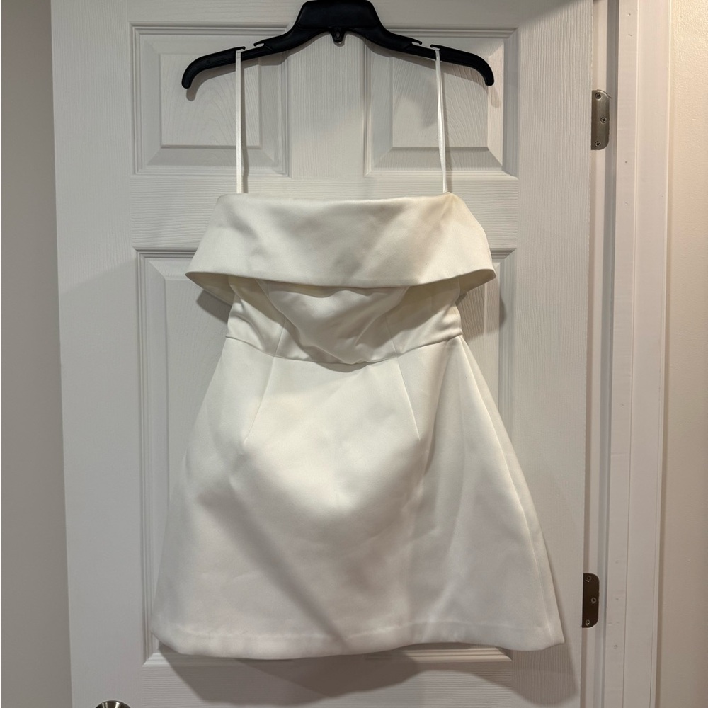 NADINE MERABI White Strapless Gown NWT size 6